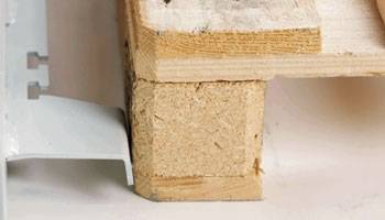 V-Press - Detail Palettenarretierung