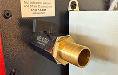 Entstauber Druckluftanschluss